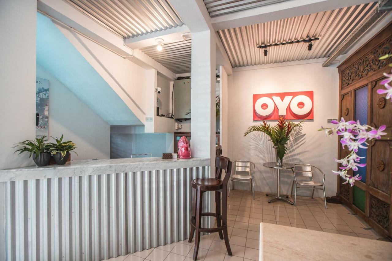 Oyo 1001 Pulo Art Space Near Ciranjang Ent Hospital 2*